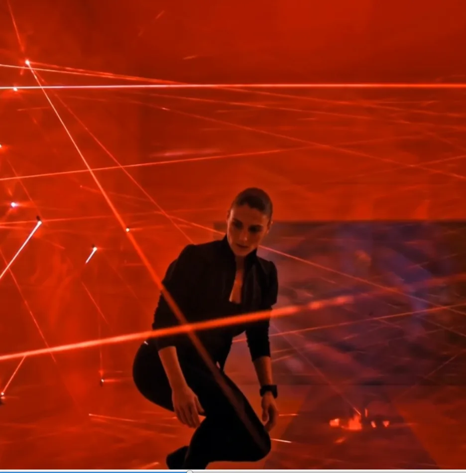 Il colpo, tra i laser